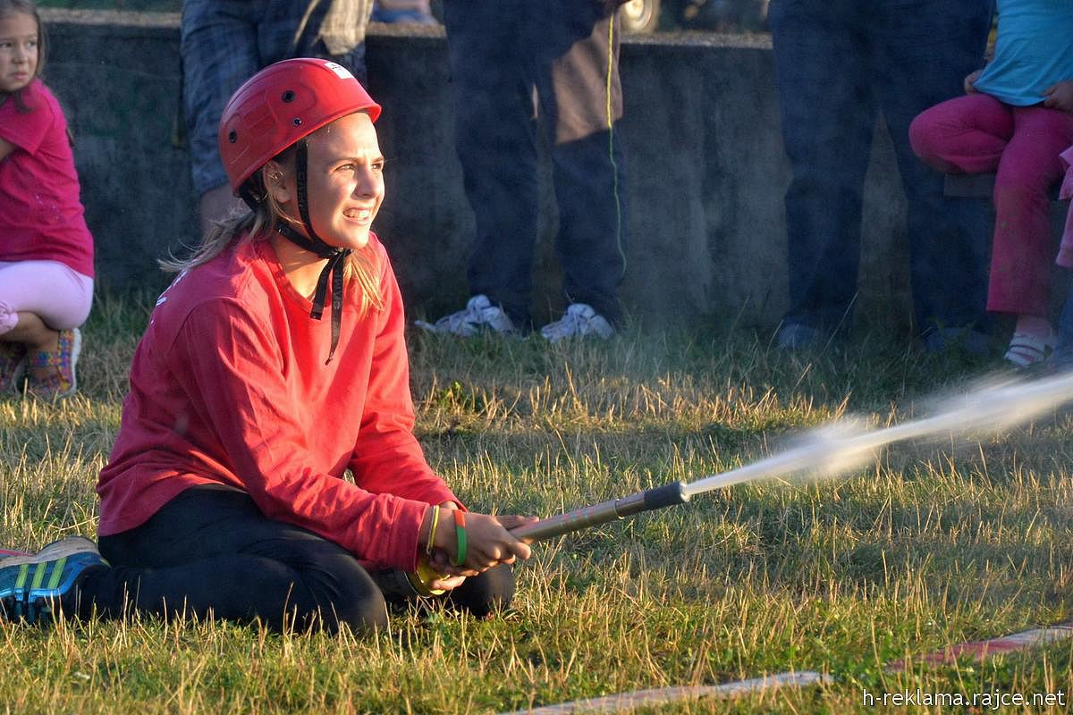 Noční soutěž o pohár starosty obce Čebín