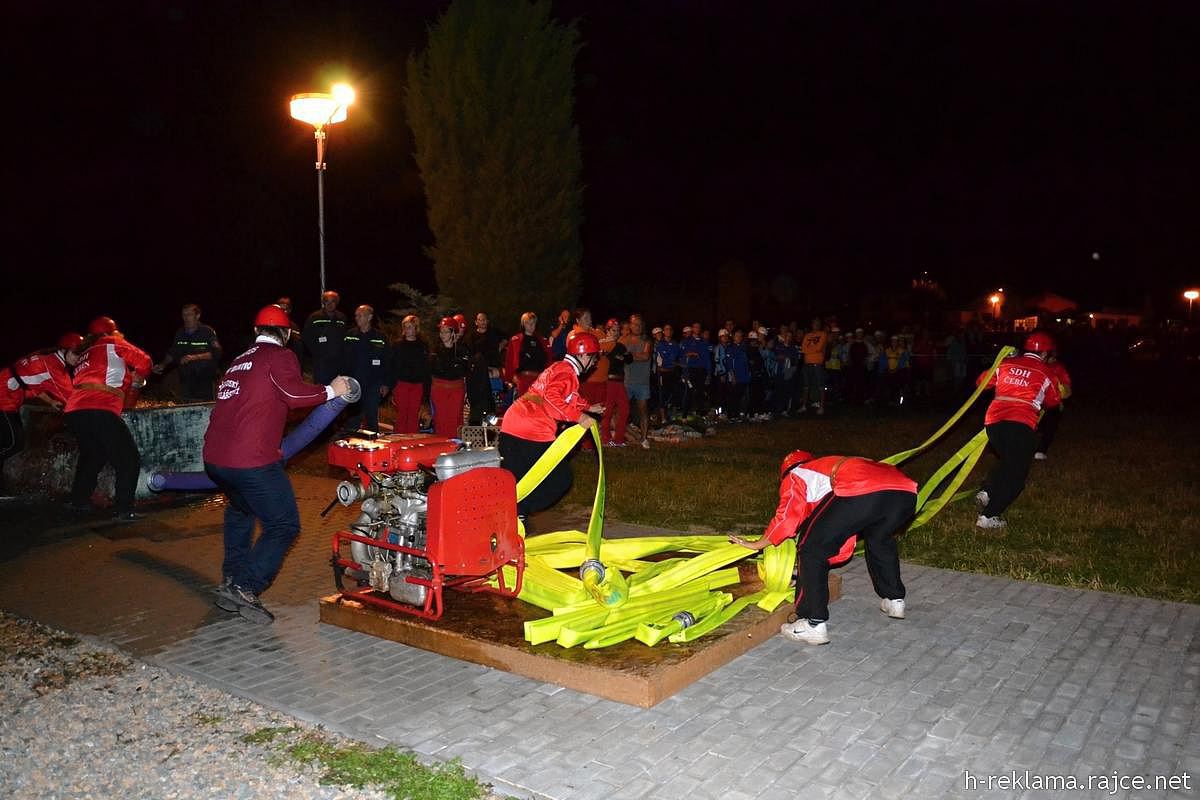 Noční soutěž o pohár starosty obce Čebín