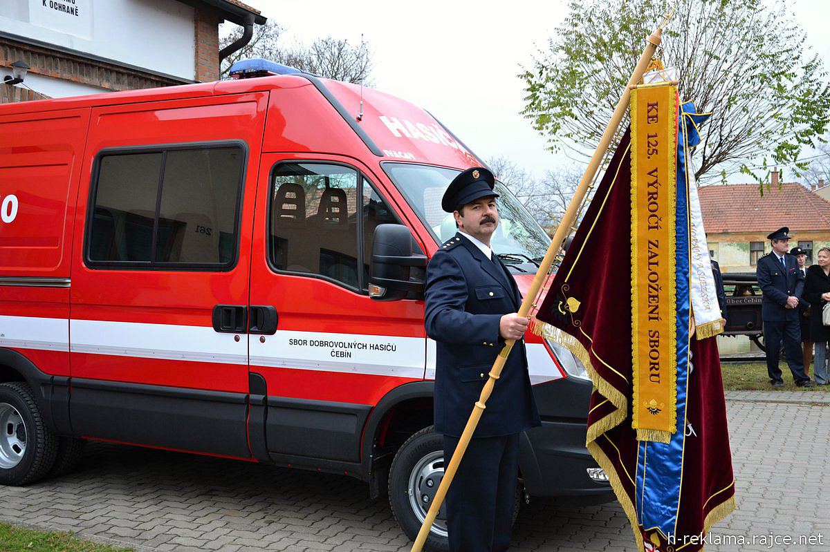 Slavnostní předání nového zásahového vozidla