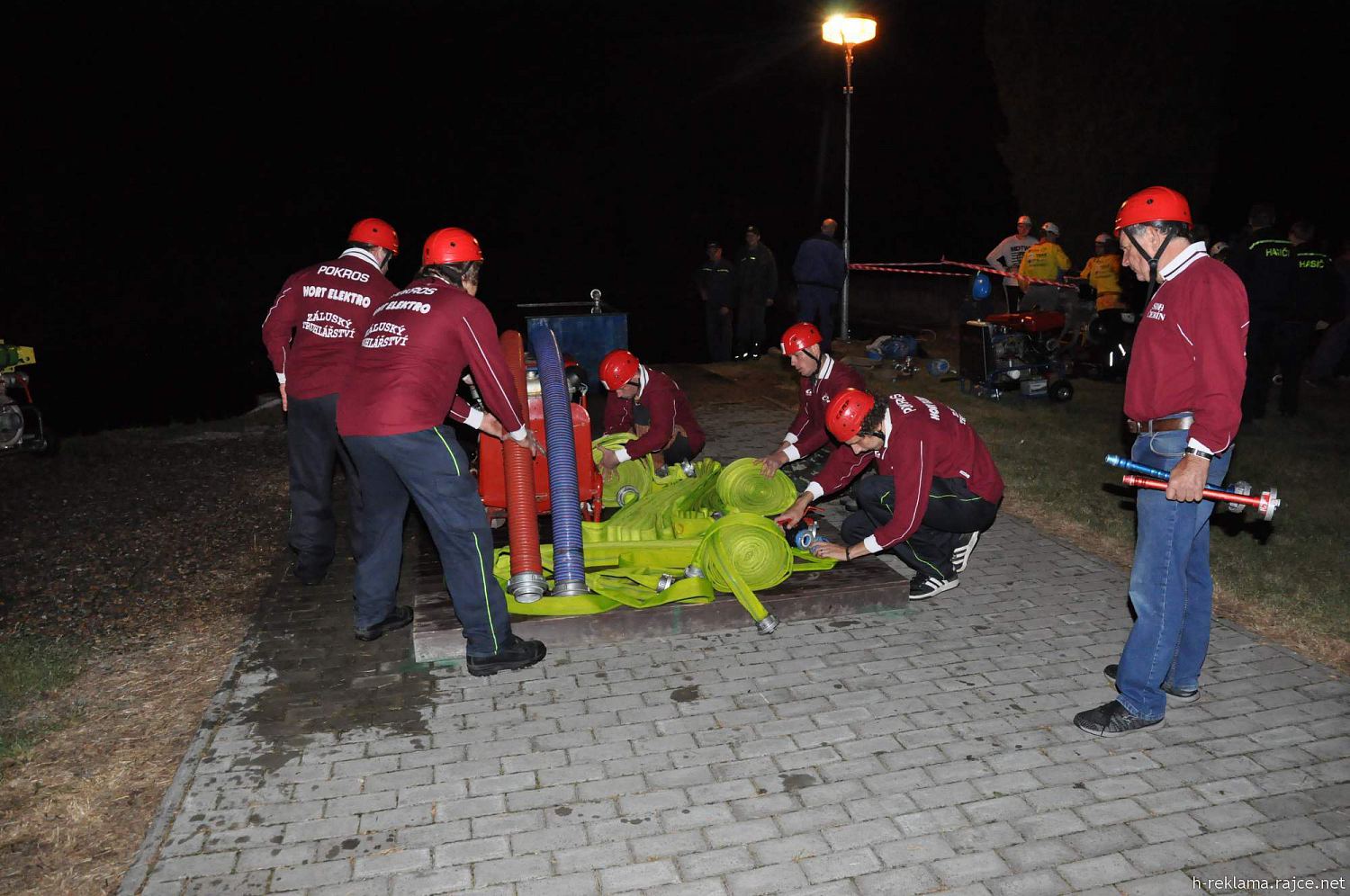 Noční soutěž o pohár starosty obce Čebín