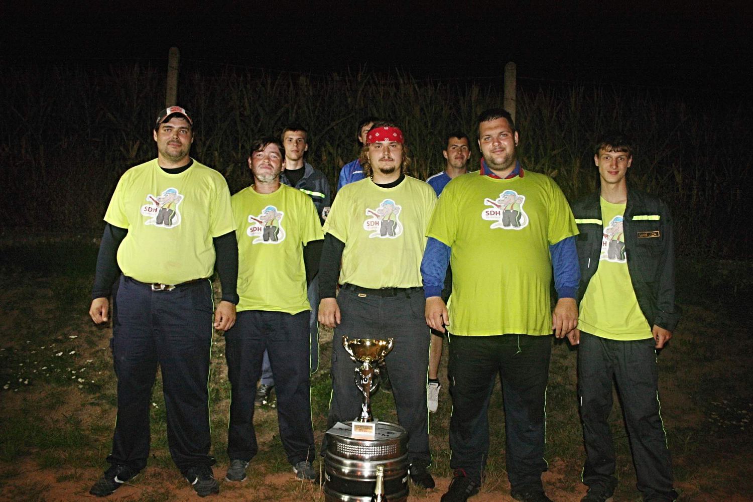 Noční soutěž o pohár starosty obce Čebín